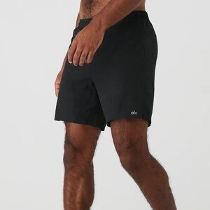 Alo 7” Traction Short